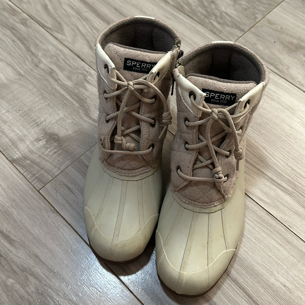 Sperry waterproof rubber booth